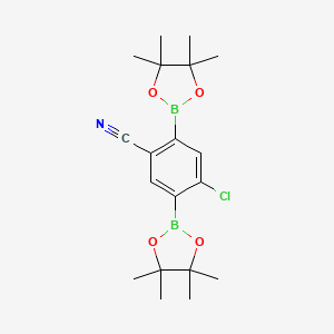 molecular formula C19H26B2ClNO4 B2596201 2-Chloro-5-cyanobenzene-1,4-diboronic acid pinacol ester CAS No. 863868-45-5