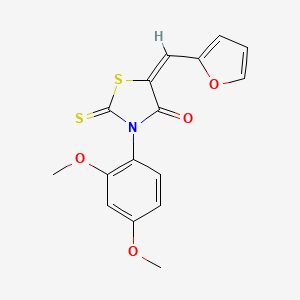 (E)-3-(2,4-dimethoxyphenyl)-5-(furan-2-ylmethylene)-2-thioxothiazolidin-4-one