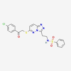 molecular formula C21H18ClN5O3S2 B2599101 N-[2-(6-{[2-(4-Chlorophenyl)-2-oxoethyl]sulfanyl}-[1,2,4]triazolo[4,3-B]pyridazin-3-YL)ethyl]benzenesulfonamide CAS No. 872997-58-5