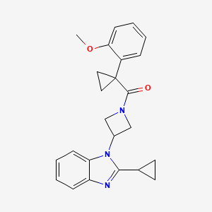 B2600071 [3-(2-Cyclopropylbenzimidazol-1-yl)azetidin-1-yl]-[1-(2-methoxyphenyl)cyclopropyl]methanone CAS No. 2379988-00-6