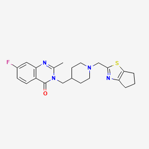molecular formula C22H25FN4OS B2600566 3-{[1-({4H,5H,6H-cyclopenta[d][1,3]thiazol-2-yl}methyl)piperidin-4-yl]methyl}-7-fluoro-2-methyl-3,4-dihydroquinazolin-4-one CAS No. 2415565-30-7