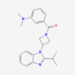 molecular formula C22H26N4O B2601022 N,N-dimethyl-3-{3-[2-(propan-2-yl)-1H-1,3-benzodiazol-1-yl]azetidine-1-carbonyl}aniline CAS No. 2415602-88-7