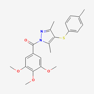 molecular formula C22H24N2O4S B2601035 (3,5-dimethyl-4-(p-tolylthio)-1H-pyrazol-1-yl)(3,4,5-trimethoxyphenyl)methanone CAS No. 425412-23-3