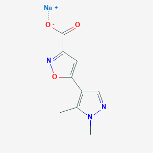 molecular formula C9H8N3NaO3 B2604294 Sodium 5-(1,5-dimethyl-1H-pyrazol-4-yl)isoxazole-3-carboxylate CAS No. 1147201-50-0