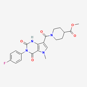 molecular formula C21H21FN4O5 B2607104 methyl 1-(3-(4-fluorophenyl)-5-methyl-2,4-dioxo-2,3,4,5-tetrahydro-1H-pyrrolo[3,2-d]pyrimidine-7-carbonyl)piperidine-4-carboxylate CAS No. 921853-03-4