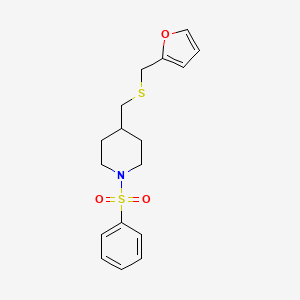 molecular formula C17H21NO3S2 B2607161 4-(((Furan-2-ylmethyl)thio)methyl)-1-(phenylsulfonyl)piperidine CAS No. 1421584-42-0