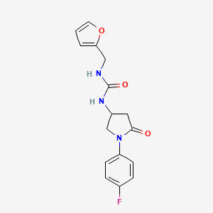 1-(1-(4-Fluorophenyl)-5-oxopyrrolidin-3-yl)-3-(furan-2-ylmethyl)urea