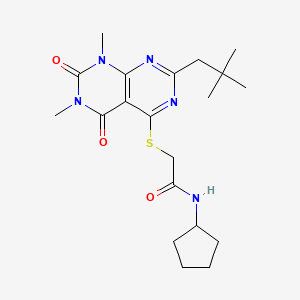 molecular formula C20H29N5O3S B2611056 N-cyclopentyl-2-{[2-(2,2-dimethylpropyl)-6,8-dimethyl-5,7-dioxo-5H,6H,7H,8H-[1,3]diazino[4,5-d]pyrimidin-4-yl]sulfanyl}acetamide CAS No. 906221-62-3