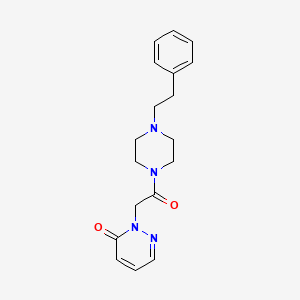 molecular formula C18H22N4O2 B2611251 2-(2-oxo-2-(4-phenethylpiperazin-1-yl)ethyl)pyridazin-3(2H)-one CAS No. 1210400-70-6