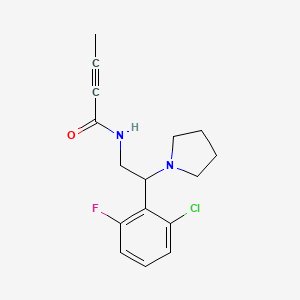 molecular formula C16H18ClFN2O B2611340 N-[2-(2-Chloro-6-fluorophenyl)-2-pyrrolidin-1-ylethyl]but-2-ynamide CAS No. 2411308-52-4