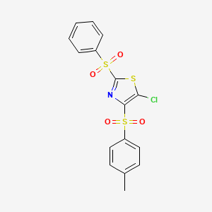 molecular formula C16H12ClNO4S3 B2611638 5-Chloro-2-(phenylsulfonyl)-4-tosylthiazole CAS No. 920909-52-0