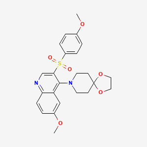8-[6-Methoxy-3-(4-methoxybenzenesulfonyl)quinolin-4-yl]-1,4-dioxa-8-azaspiro[4.5]decane