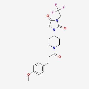 1-{1-[3-(4-Methoxyphenyl)propanoyl]piperidin-4-yl}-3-(2,2,2-trifluoroethyl)imidazolidine-2,4-dione