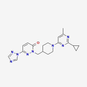 2-{[1-(2-cyclopropyl-6-methylpyrimidin-4-yl)piperidin-4-yl]methyl}-6-(1H-1,2,4-triazol-1-yl)-2,3-dihydropyridazin-3-one