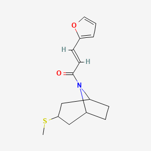 (E)-3-(furan-2-yl)-1-((1R,5S)-3-(methylthio)-8-azabicyclo[3.2.1]octan-8-yl)prop-2-en-1-one