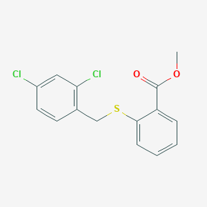 molecular formula C15H12Cl2O2S B2620150 Methyl 2-[(2,4-dichlorobenzyl)sulfanyl]benzenecarboxylate CAS No. 308851-38-9