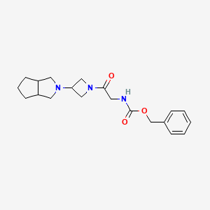 molecular formula C20H27N3O3 B2620547 benzyl N-[2-(3-{octahydrocyclopenta[c]pyrrol-2-yl}azetidin-1-yl)-2-oxoethyl]carbamate CAS No. 2415512-62-6
