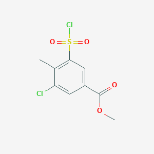 Methyl 3-chloro-5-(chlorosulfonyl)-4-methylbenzoate