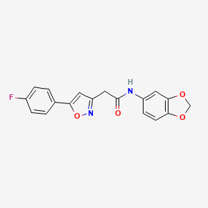 molecular formula C18H13FN2O4 B2626398 N-(苯并[d][1,3]二噁杂环-5-基)-2-(5-(4-氟苯基)异噁唑-3-基)乙酰胺 CAS No. 953137-17-2