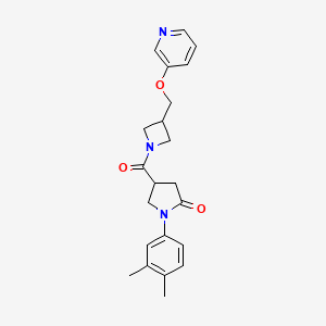 molecular formula C22H25N3O3 B2628476 1-(3,4-Dimethylphenyl)-4-{3-[(pyridin-3-yloxy)methyl]azetidine-1-carbonyl}pyrrolidin-2-one CAS No. 2379986-38-4