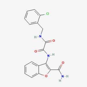 N1-(2-carbamoylbenzofuran-3-yl)-N2-(2-chlorobenzyl)oxalamide