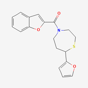 molecular formula C18H17NO3S B2631410 Benzofuran-2-yl(7-(furan-2-yl)-1,4-thiazepan-4-yl)methanone CAS No. 1787882-94-3