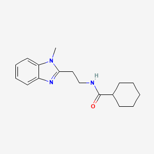 molecular formula C17H23N3O B2632247 N-[2-(1-methylbenzimidazol-2-yl)ethyl]cyclohexanecarboxamide CAS No. 881950-38-5
