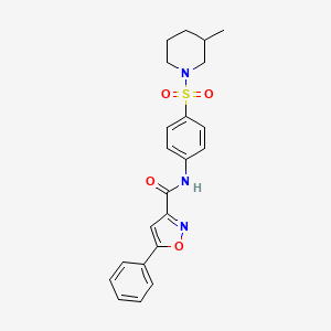 molecular formula C22H23N3O4S B2632377 N-{4-[(3-methylpiperidin-1-yl)sulfonyl]phenyl}-5-phenyl-1,2-oxazole-3-carboxamide CAS No. 898483-08-4