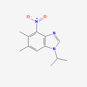molecular formula C12H15N3O2 B2632588 5,6-dimethyl-4-nitro-1-(propan-2-yl)-1H-1,3-benzodiazole CAS No. 338423-01-1