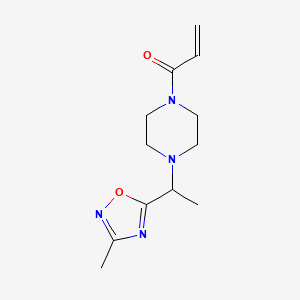 1-[4-[1-(3-Methyl-1,2,4-oxadiazol-5-yl)ethyl]piperazin-1-yl]prop-2-en-1-one