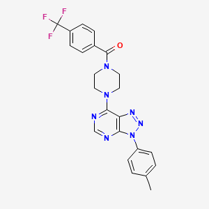 molecular formula C23H20F3N7O B2633567 (4-(3-(对甲苯)-3H-[1,2,3]三唑并[4,5-d]嘧啶-7-基)哌嗪-1-基)(4-(三氟甲基)苯基)甲酮 CAS No. 920225-66-7