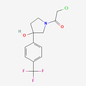 2-Chloro-1-[3-hydroxy-3-[4-(trifluoromethyl)phenyl]pyrrolidin-1-yl]ethanone