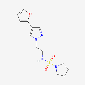 molecular formula C13H18N4O3S B2640905 N-(2-(4-(furan-2-yl)-1H-pyrazol-1-yl)ethyl)pyrrolidine-1-sulfonamide CAS No. 2034552-13-9