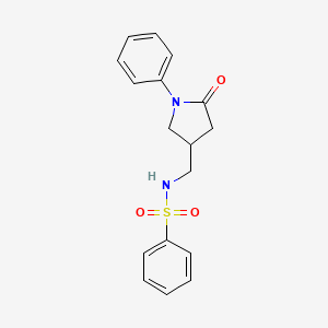 molecular formula C17H18N2O3S B2641041 N-[(5-oxo-1-phenylpyrrolidin-3-yl)methyl]benzenesulfonamide CAS No. 954655-01-7