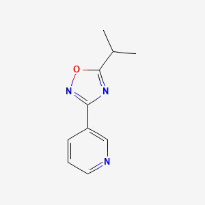 molecular formula C10H11N3O B2642674 5-Isopropyl-3-(pyridin-3-yl)-1,2,4-oxadiazole CAS No. 2320514-77-8