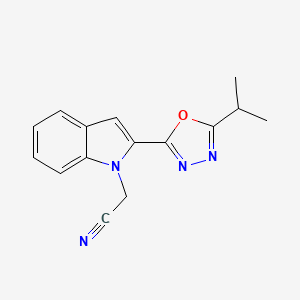 molecular formula C15H14N4O B2645744 2-{2-[5-(propan-2-yl)-1,3,4-oxadiazol-2-yl]-1H-indol-1-yl}acetonitrile CAS No. 921549-63-5