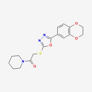 molecular formula C17H19N3O4S B2647153 2-{[5-(2,3-dihydro-1,4-benzodioxin-6-yl)-1,3,4-oxadiazol-2-yl]sulfanyl}-1-(piperidin-1-yl)ethan-1-one CAS No. 851129-77-6