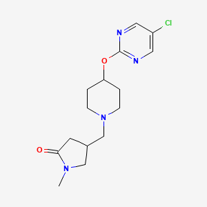 molecular formula C15H21ClN4O2 B2650080 4-({4-[(5-Chloropyrimidin-2-yl)oxy]piperidin-1-yl}methyl)-1-methylpyrrolidin-2-one CAS No. 2415572-10-8