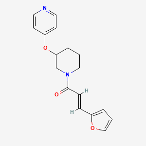 (E)-3-(furan-2-yl)-1-(3-(pyridin-4-yloxy)piperidin-1-yl)prop-2-en-1-one