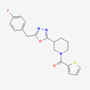 (3-(5-(4-Fluorobenzyl)-1,3,4-oxadiazol-2-yl)piperidin-1-yl)(thiophen-2-yl)methanone