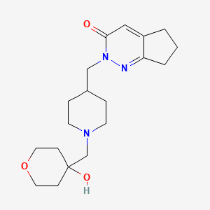 2-({1-[(4-hydroxyoxan-4-yl)methyl]piperidin-4-yl}methyl)-2H,3H,5H,6H,7H-cyclopenta[c]pyridazin-3-one