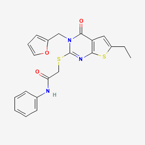 molecular formula C21H19N3O3S2 B2650844 2-[6-ethyl-3-(furan-2-ylmethyl)-4-oxothieno[2,3-d]pyrimidin-2-yl]sulfanyl-N-phenylacetamide CAS No. 878683-16-0