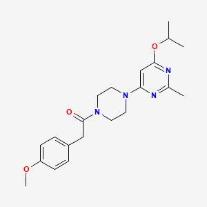 1-(4-(6-Isopropoxy-2-methylpyrimidin-4-yl)piperazin-1-yl)-2-(4-methoxyphenyl)ethanone
