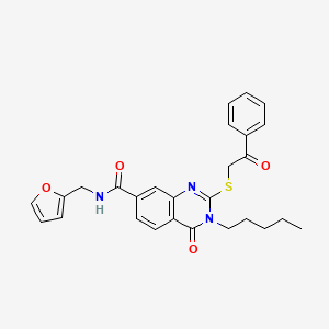 molecular formula C27H27N3O4S B2653099 N-[(furan-2-yl)methyl]-4-oxo-2-[(2-oxo-2-phenylethyl)sulfanyl]-3-pentyl-3,4-dihydroquinazoline-7-carboxamide CAS No. 451467-40-6