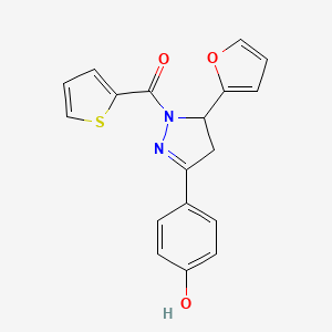 (5-(furan-2-yl)-3-(4-hydroxyphenyl)-4,5-dihydro-1H-pyrazol-1-yl)(thiophen-2-yl)methanone