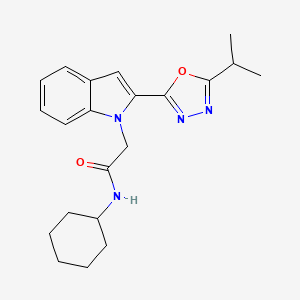 molecular formula C21H26N4O2 B2659857 N-cyclohexyl-2-{2-[5-(propan-2-yl)-1,3,4-oxadiazol-2-yl]-1H-indol-1-yl}acetamide CAS No. 946257-86-9