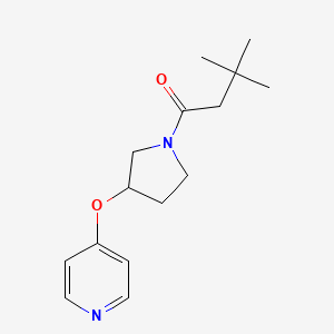 3,3-Dimethyl-1-(3-(pyridin-4-yloxy)pyrrolidin-1-yl)butan-1-one