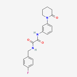 molecular formula C20H20FN3O3 B2661933 N1-(4-fluorobenzyl)-N2-(3-(2-oxopiperidin-1-yl)phenyl)oxalamide CAS No. 941919-96-6
