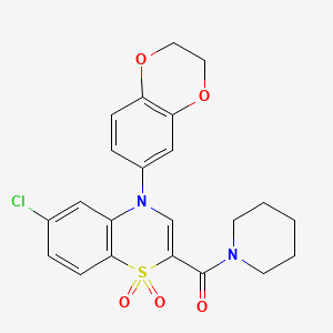 molecular formula C22H21ClN2O5S B2662302 (6-氯-4-(2,3-二氢苯并[b][1,4]二氧杂环己烷-6-基)-1,1-二氧代-4H-苯并[b][1,4]噻嗪-2-基)(哌啶-1-基)甲酮 CAS No. 1251568-38-3