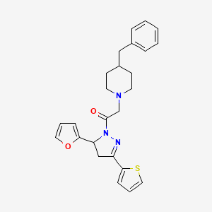 molecular formula C25H27N3O2S B2663101 2-(4-benzylpiperidin-1-yl)-1-(5-(furan-2-yl)-3-(thiophen-2-yl)-4,5-dihydro-1H-pyrazol-1-yl)ethanone CAS No. 900013-12-9